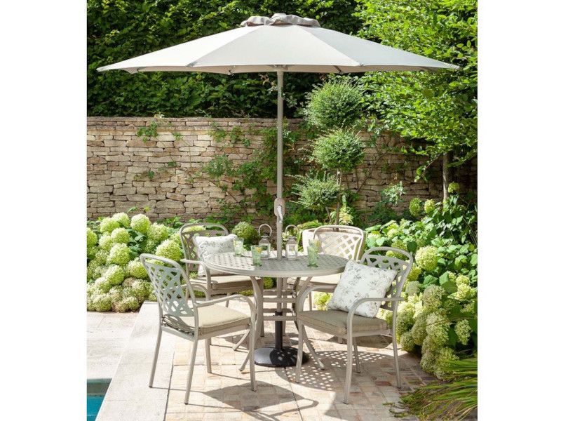 Berkeley Maize Wheat 4 Seat Round Dining Set