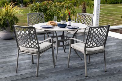 Avebury Furniture Sets