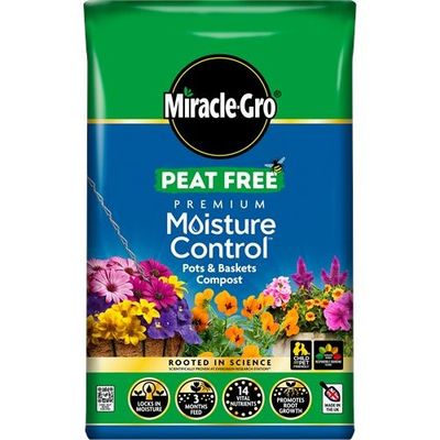 Miracle-Gro® Peat Free Premium Moisture Control™ Pots &amp; Baskets Compost - 40 litres