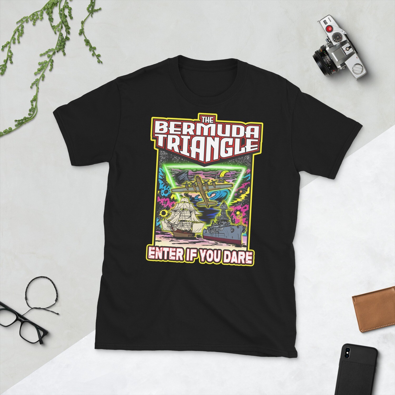 The Bermuda Triangle, Color: Black, Size: S