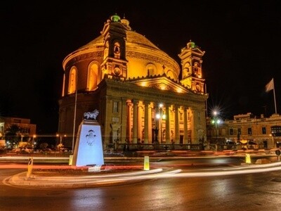 Malta by Night (Bus tour)