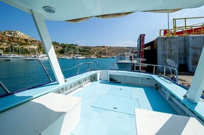 Private Boat Charter (40 foot motor cruiser)