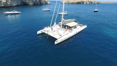 Private Catamaran Full Day Luxury Charter TIP TOP ONE