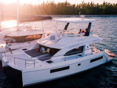 14 persons Private Modern Power Catamaran