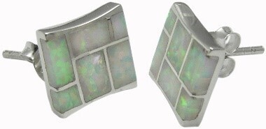 Geometric green earrings with opal resin