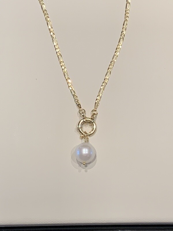 Freshwater Pearl Necklace_yellow gold