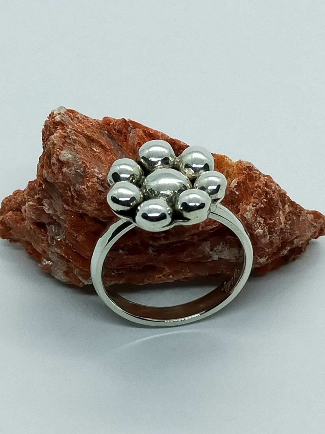Anillo de plata