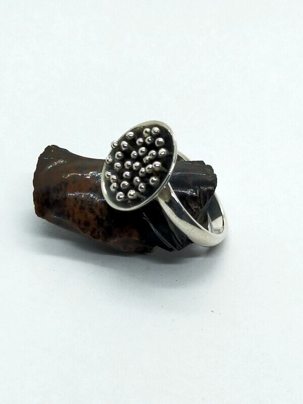 Anillo de plata