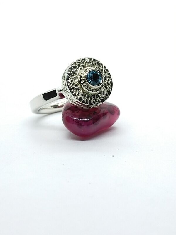 Anillo de plata