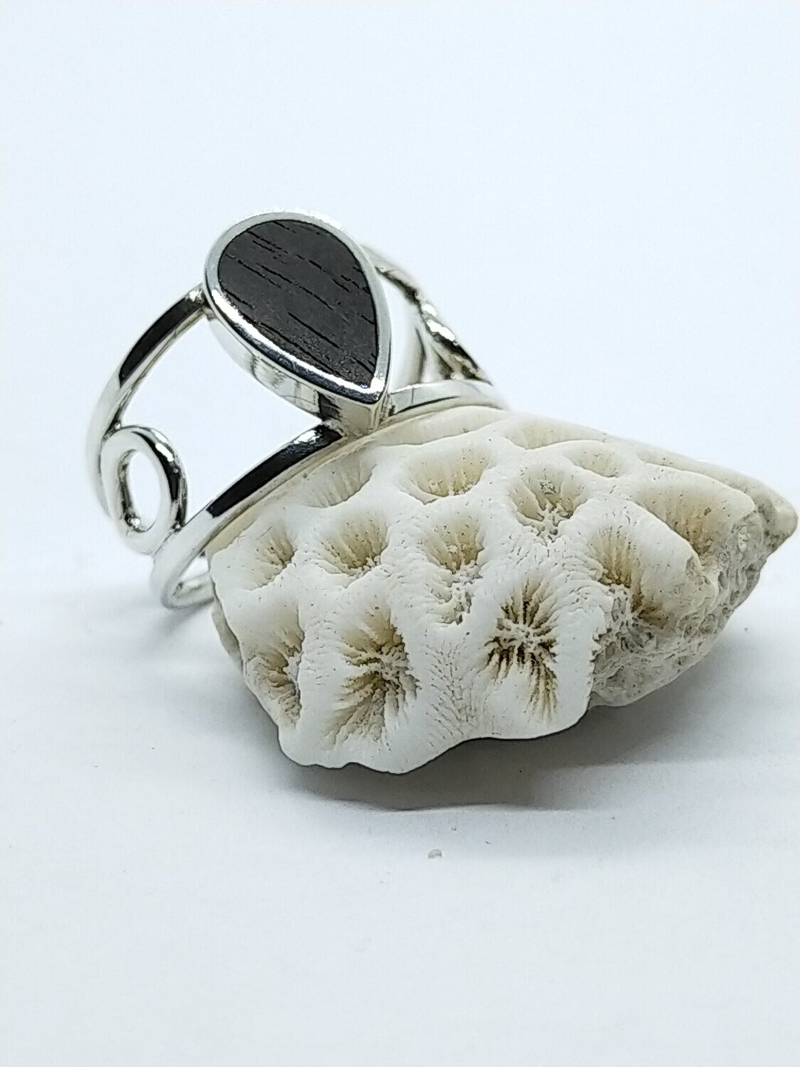 Anillo de plata