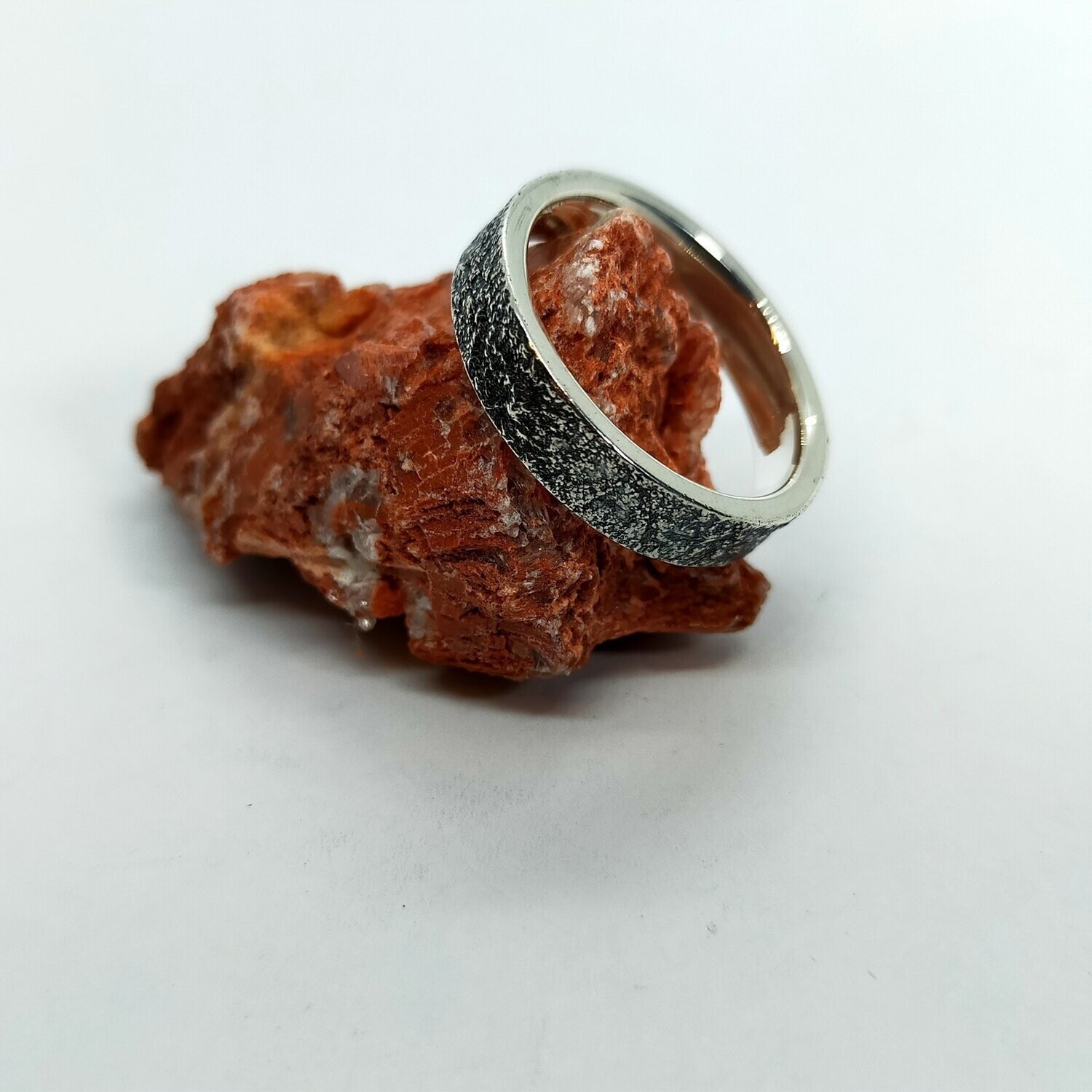 Anillo de plata