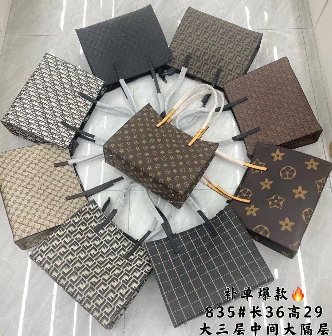 TOTE BAG