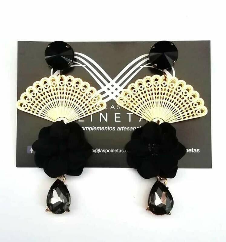Pendientes abanicos negros