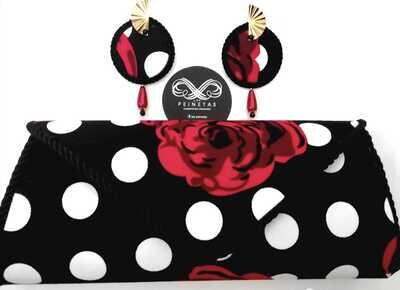 Conjunto lunares y flor