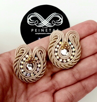 Pendientes artesanales