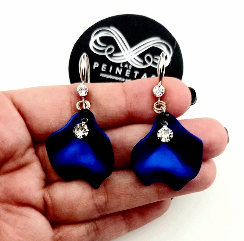 Pendientes pétalos azules