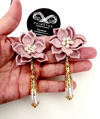 Pendientes flor rosa palo artesanales 
