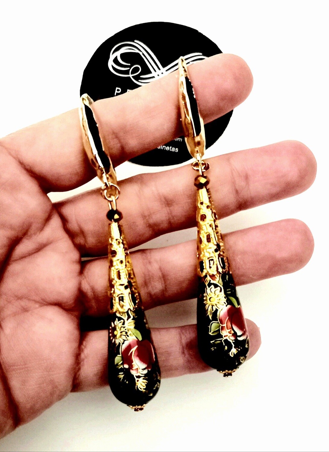 Pendientes lagrimas y flor