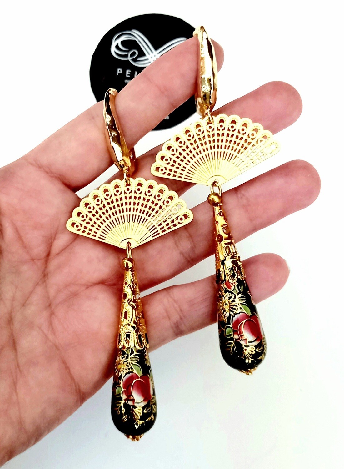 Pendientes lagrimas flor