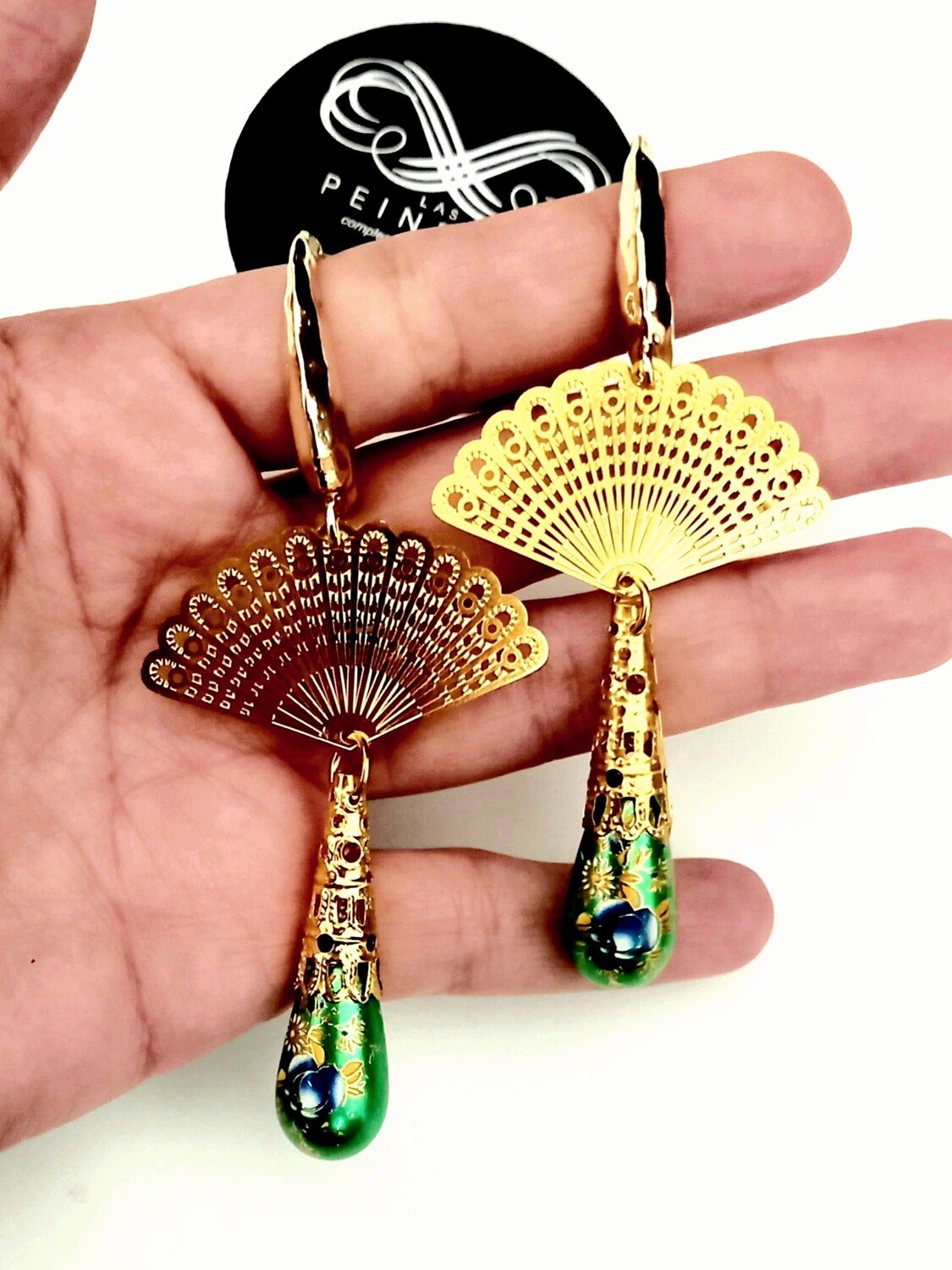 Pendientes abanicos