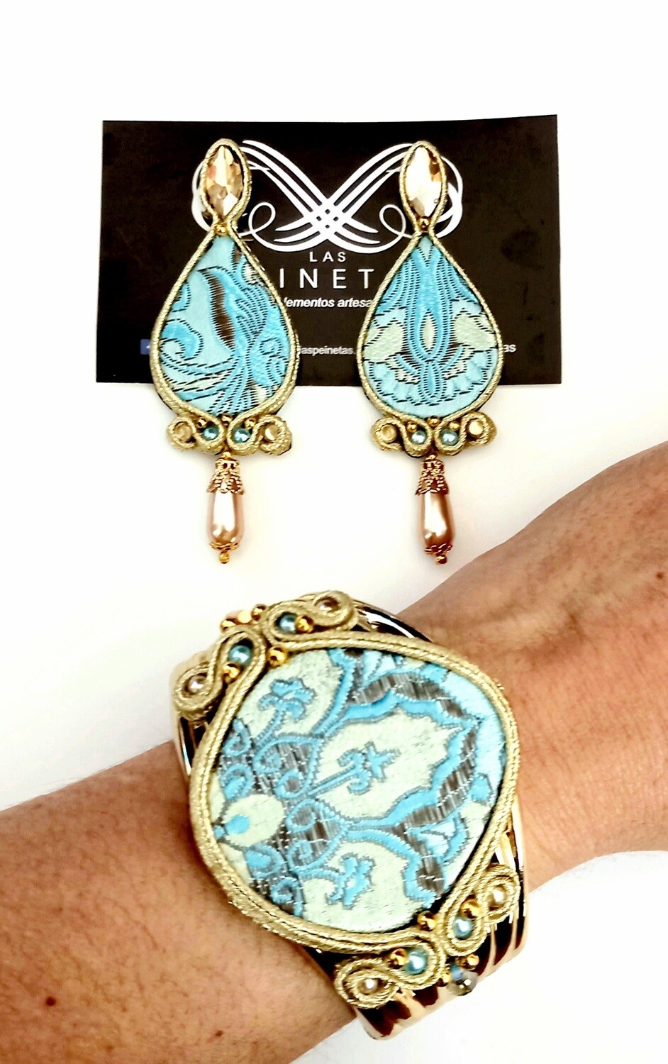 Conjunto Pendientes y Brazalete