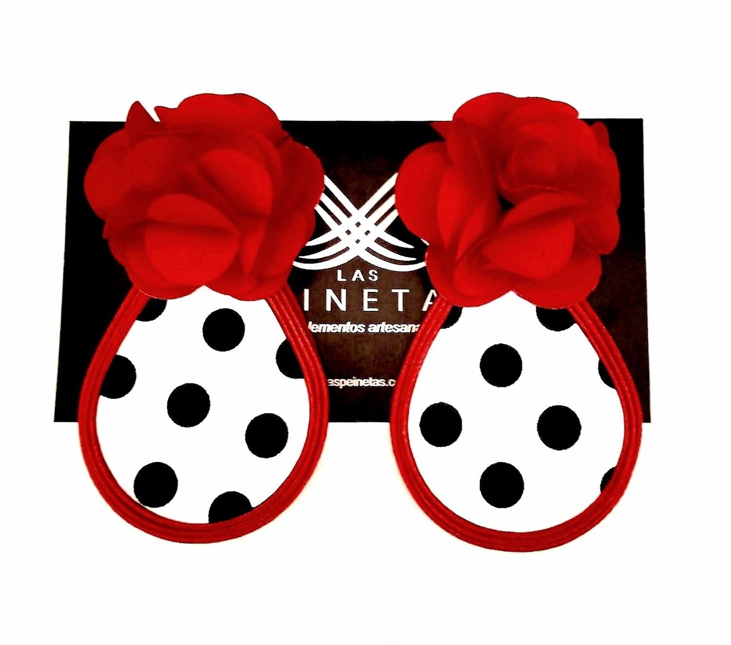 Pendientes lunares y flor roja