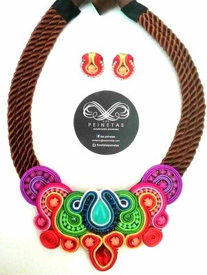 Collar y pendientes