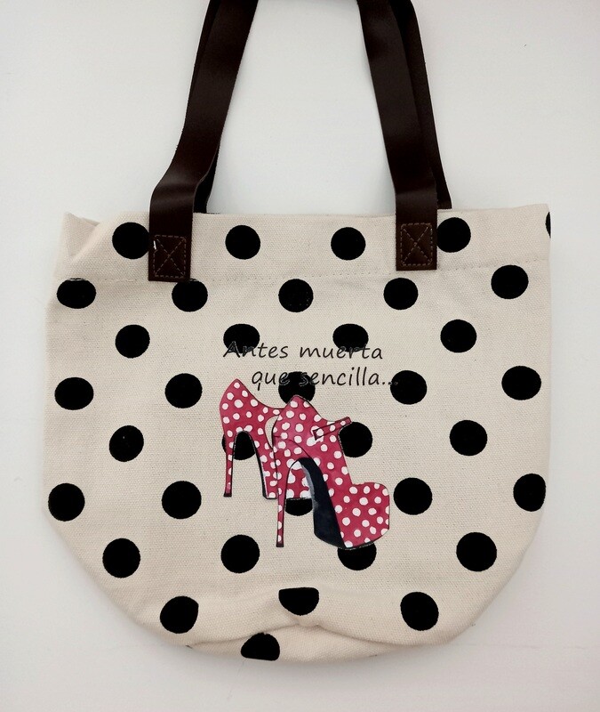 Bolso de lona y lunares