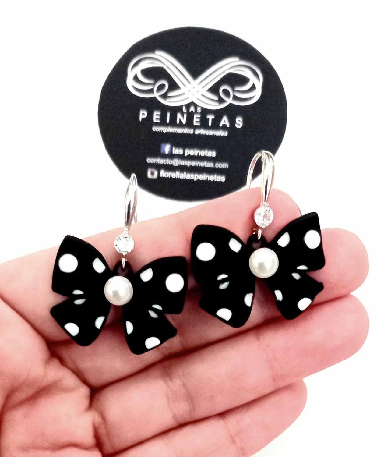 Pendientes lazo lunares