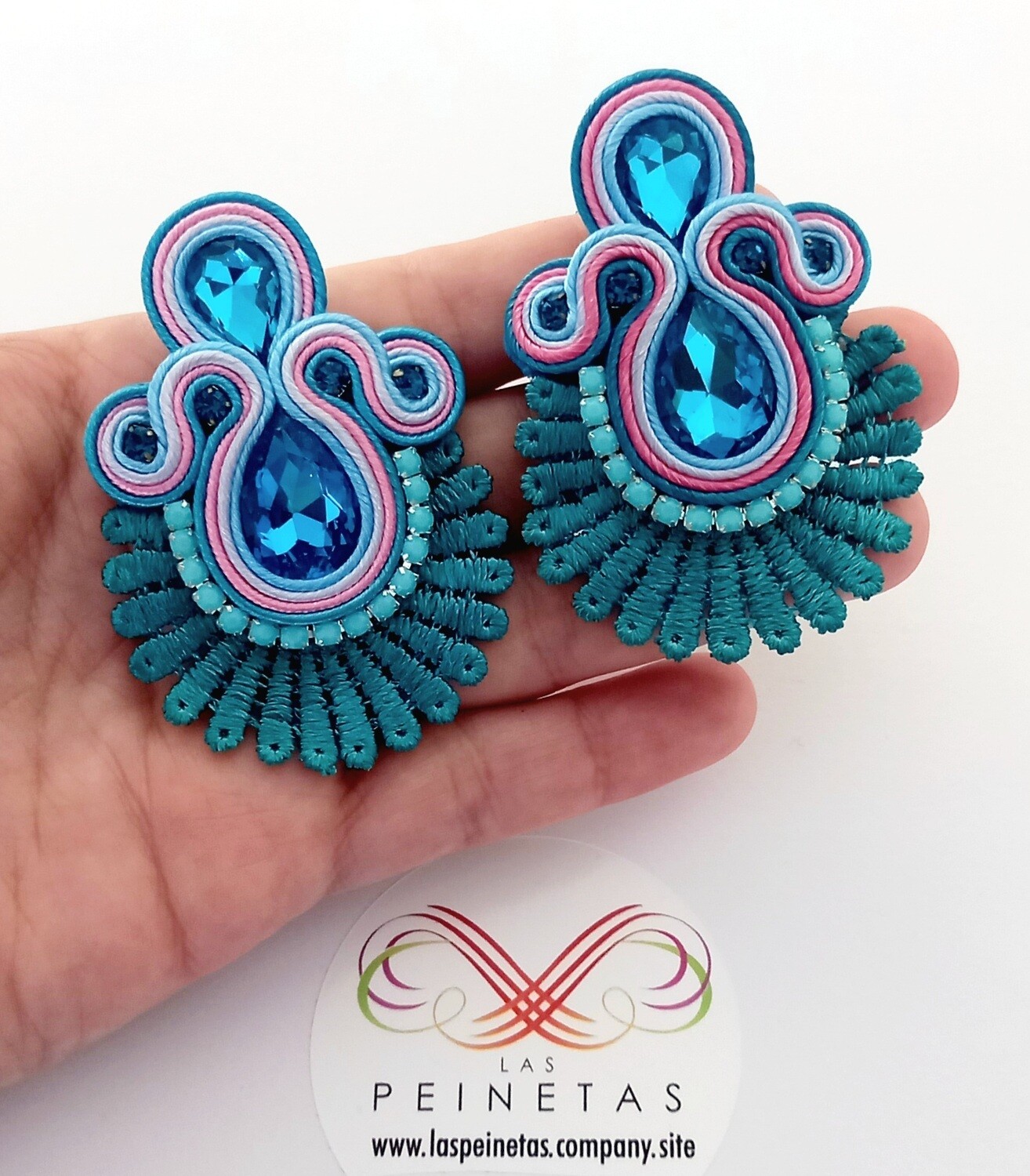 Pendientes artesanales