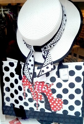 Conjunto de bolso y sombrero 