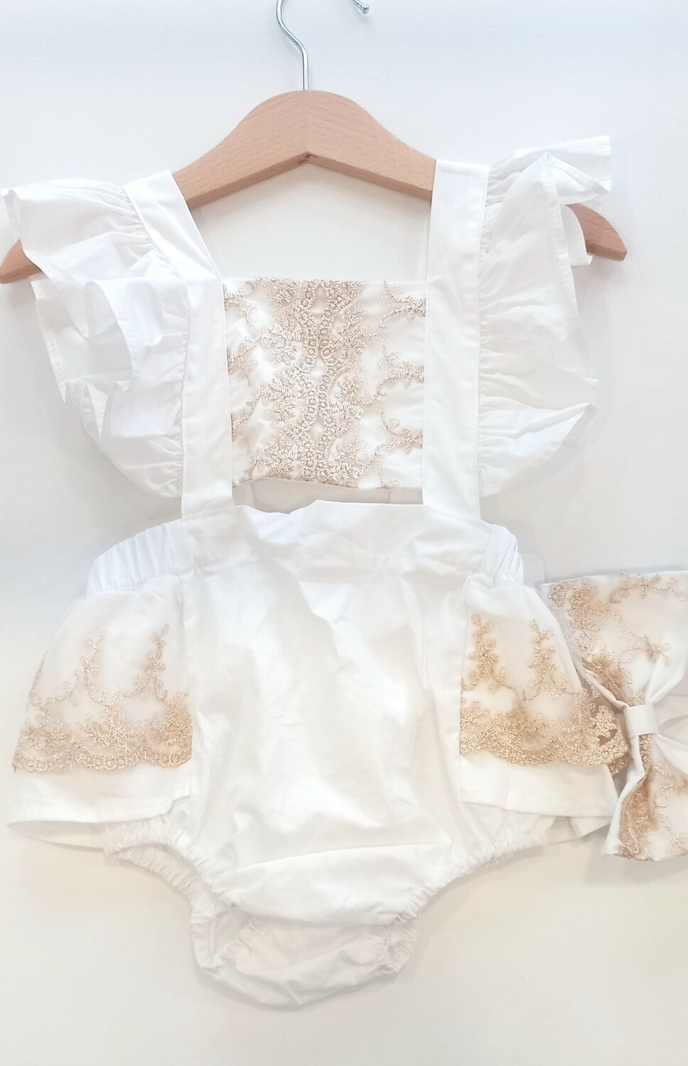 Peto blanco y beige