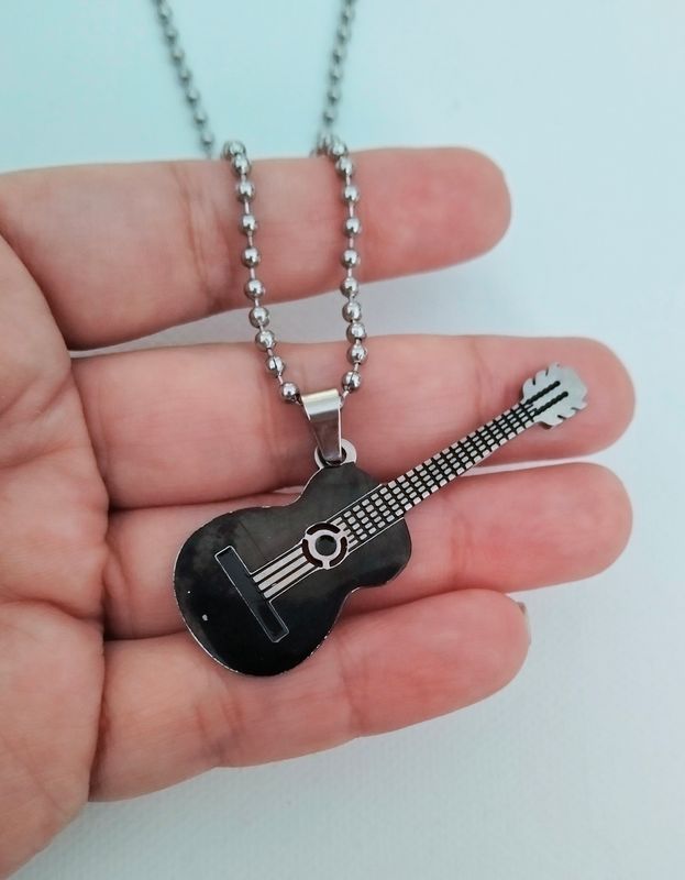 Colgante guitarra