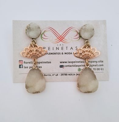 Pendientes druzy blanco roto