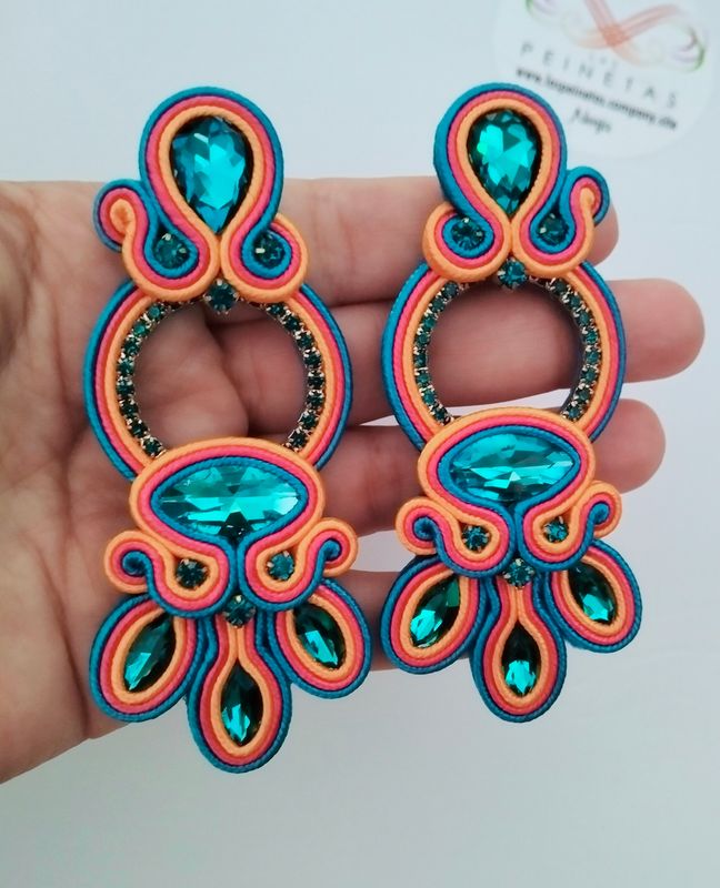 Pendientes artesanales