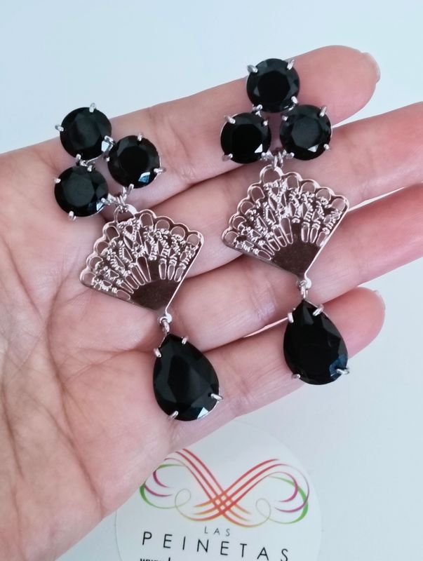 Pendientes negro y plata