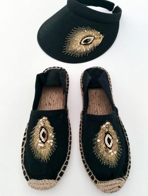 Conjunto negro. Alpargatas 37