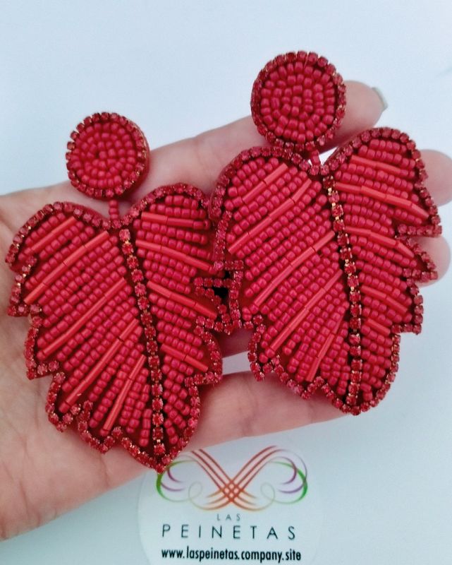 Pendientes hojas monsteras rojas