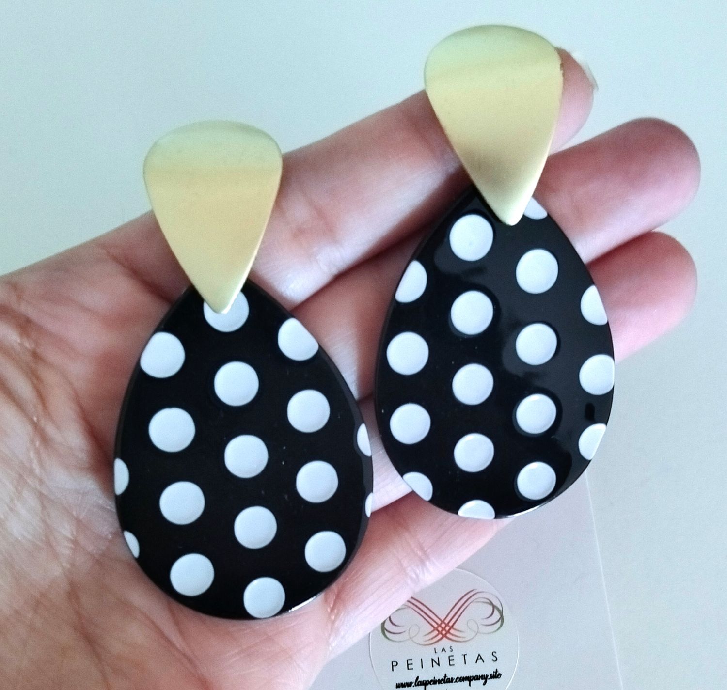 Pendientes lunares