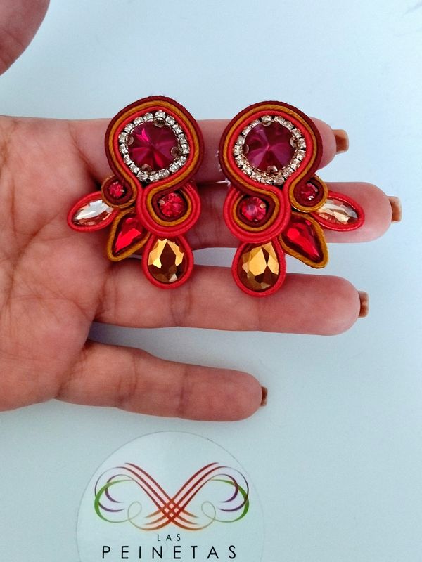 Pendientes rojos soutache
