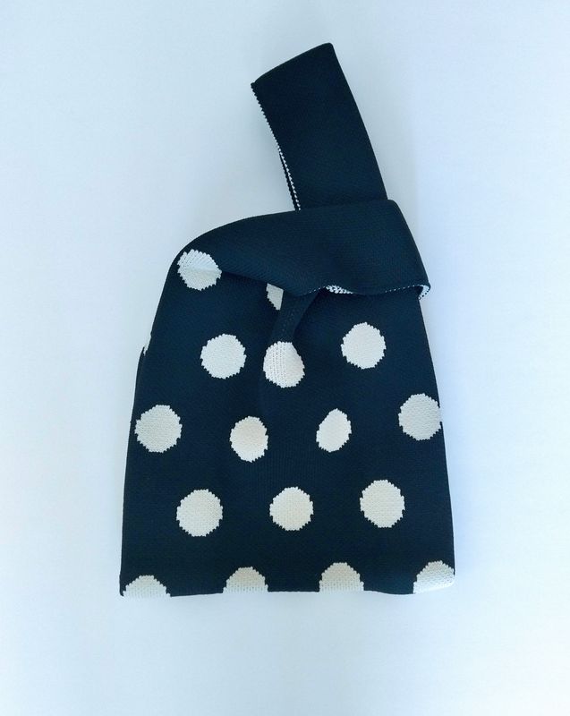 Bolsa tejida y elástica