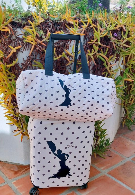 Funda de maleta y bolso de viaje a juego Funda de maleta y bolso de viaje a juego