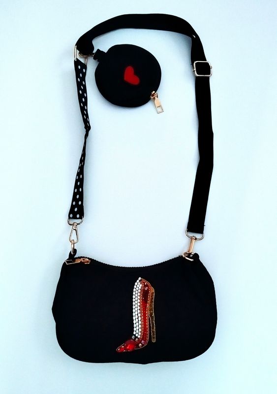 Bolso terciopelo y cristales