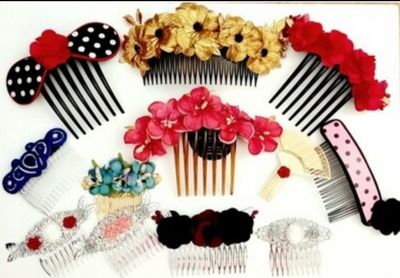 Peinas y peinecillos