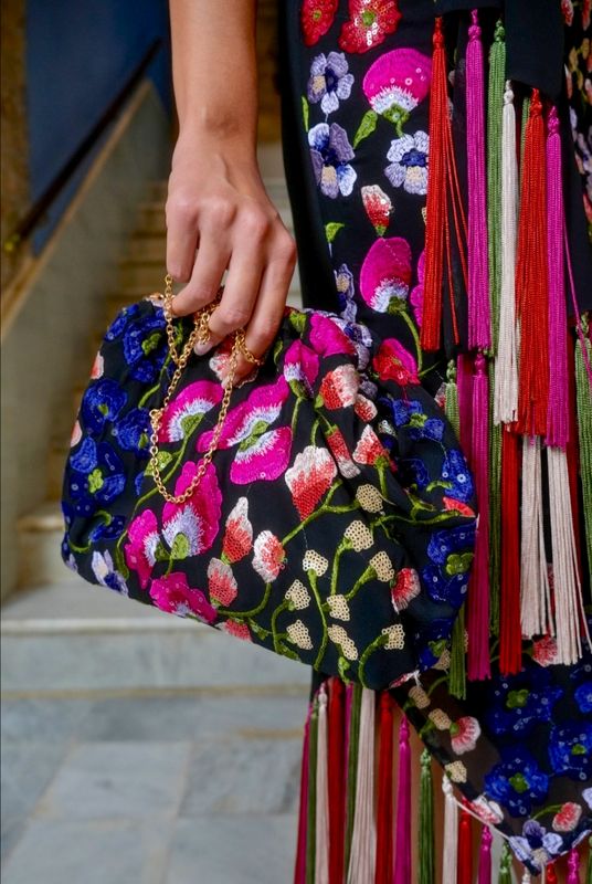 Bolso floreado. Preventa 