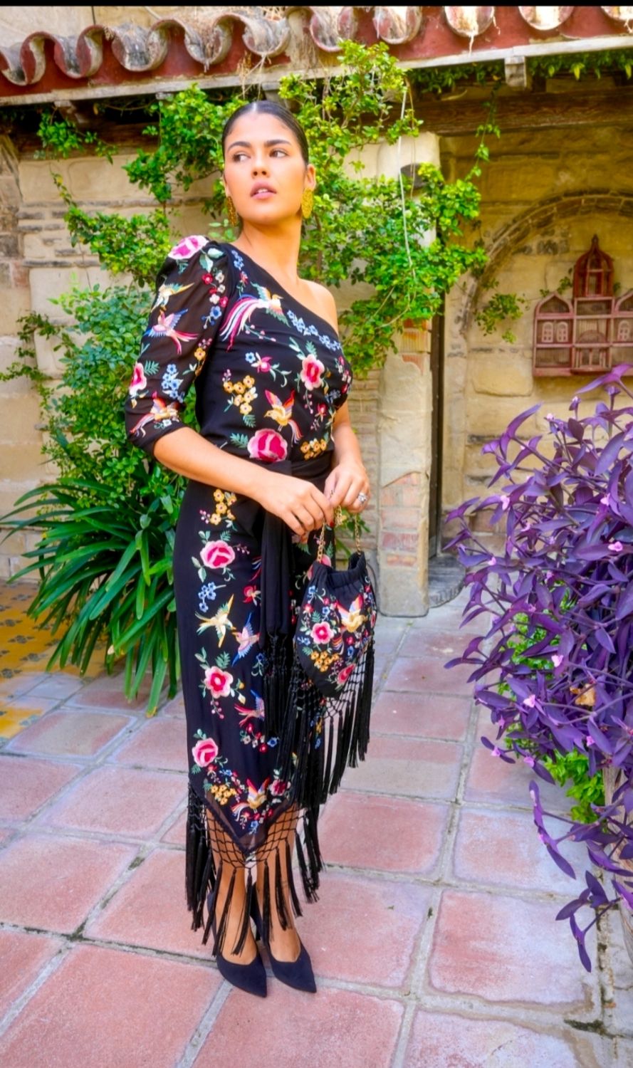 Top asimétrico negro 