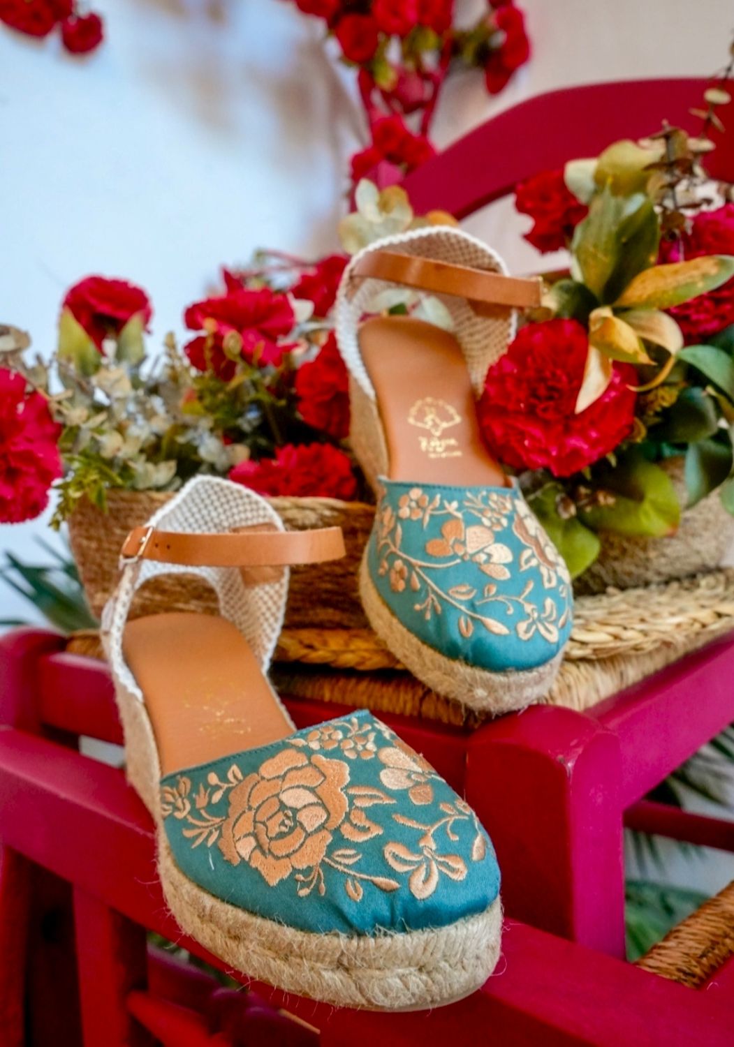 Esparteñas bordadas Jazmín 