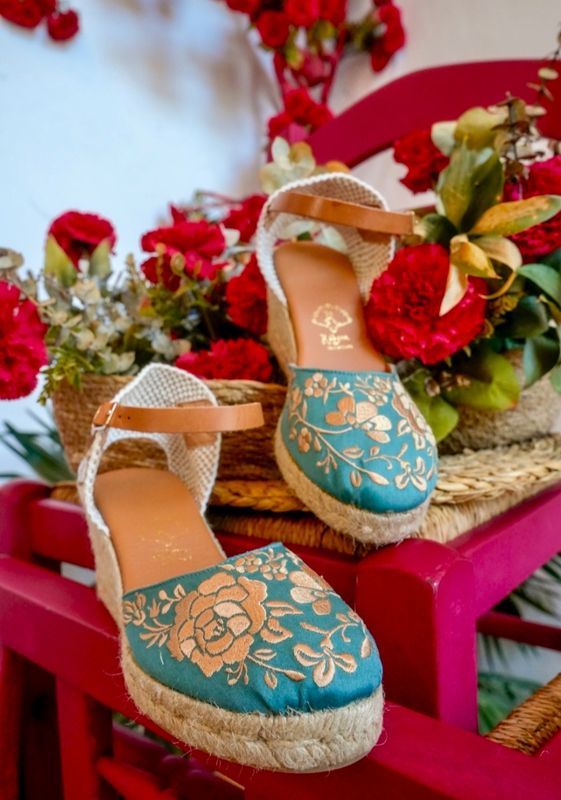 Esparteñas bordadas Jazmín 