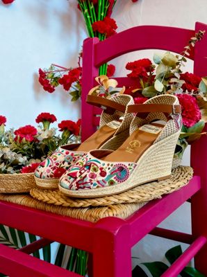 Esparteñas bordadas marfil