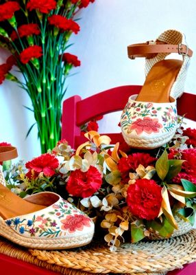 Esparteñas bordadas valle